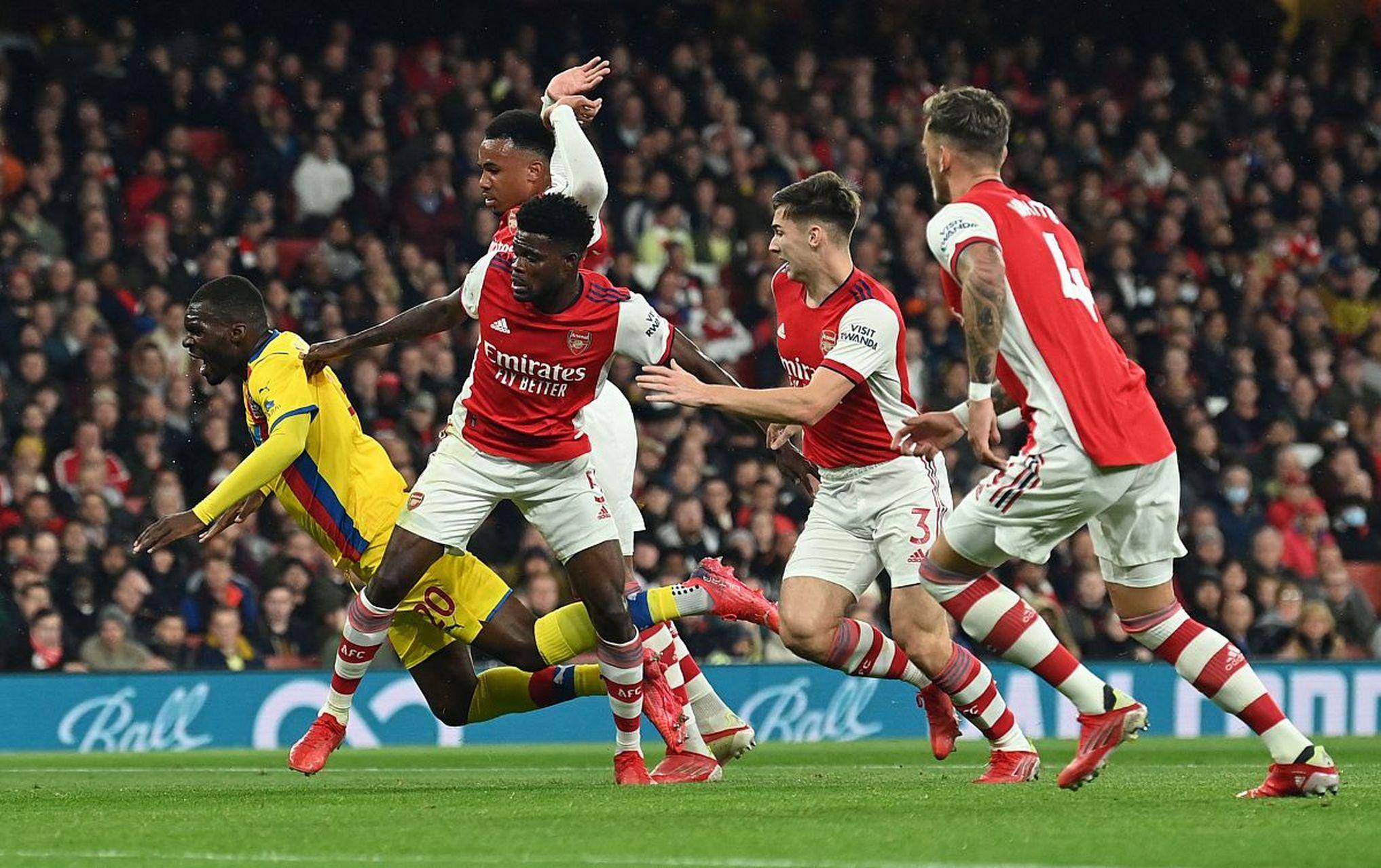 米乐体育官方网站入口-布莱顿劲宝主场不敌曼联，遭遇困境的简单介绍