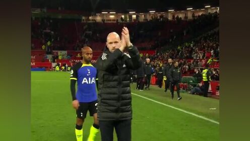 米乐m6官网-关于勒沃库森主教练引咎辞职，球队面临变革的信息