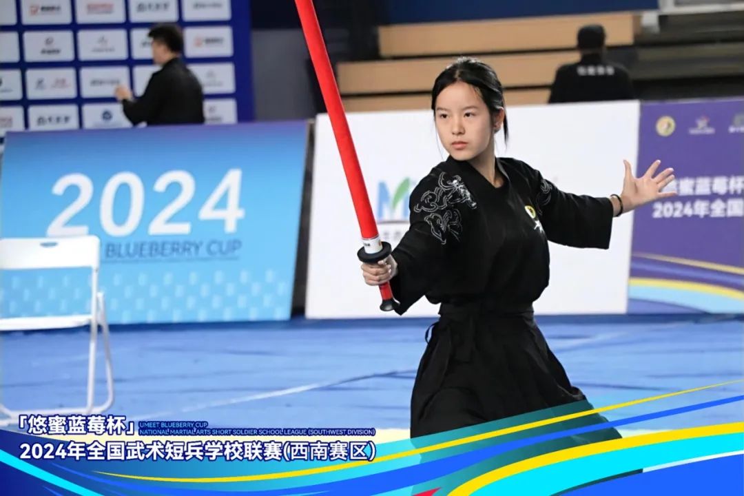 泸州米乐官网-纳米比亚羽毛球队实力斩获奖牌