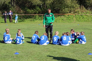 米乐m6平台官网-鹿岛鹿角迎战河床，防守反击或成致胜关键